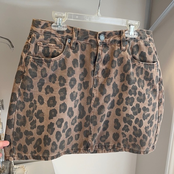 Leopard denim mini skirt - Picture 1 of 5